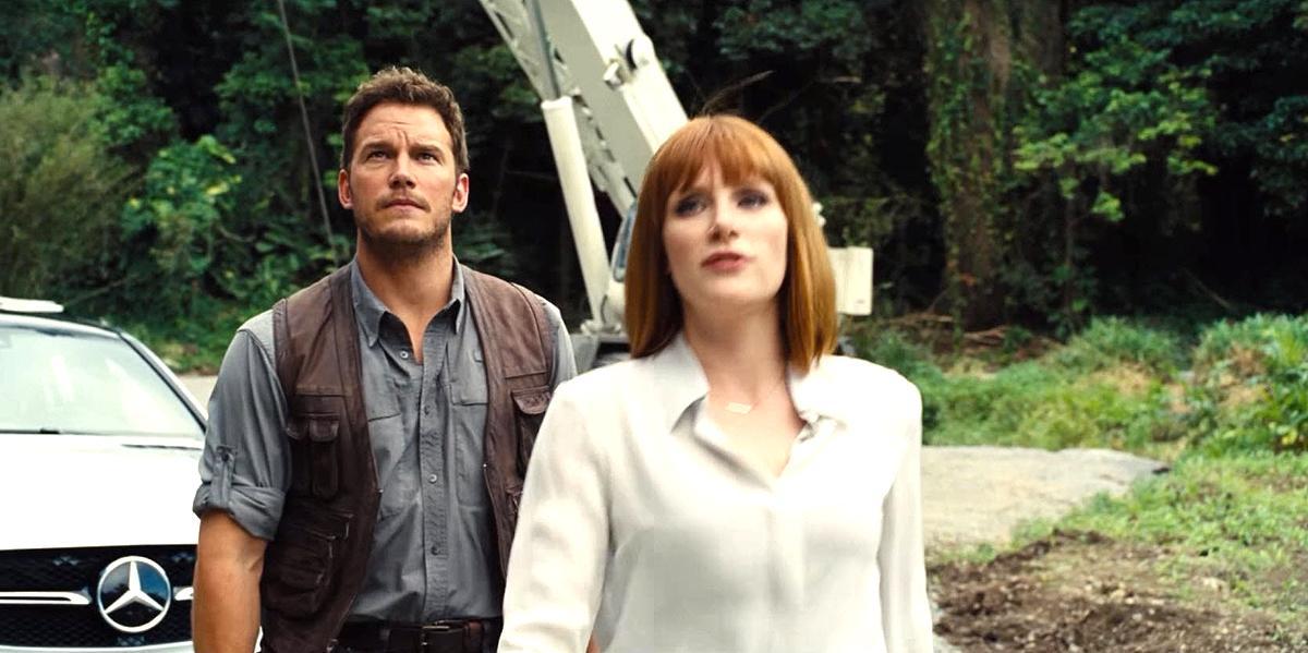 brycedallashoward-jurassicworld-01835.jpg