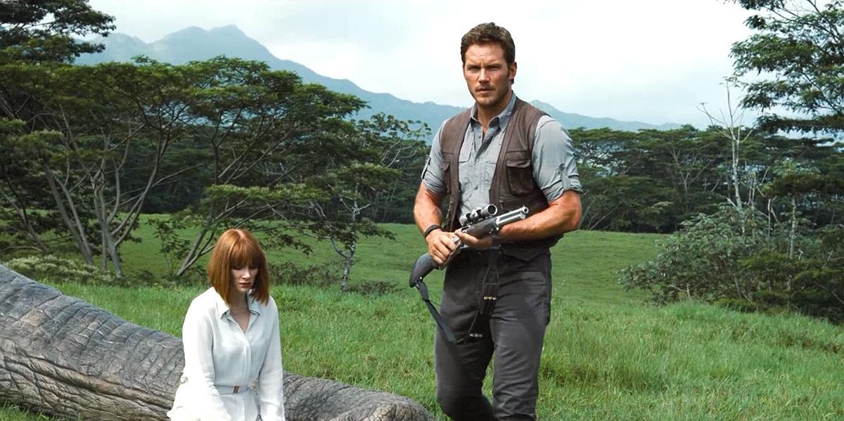 brycedallashoward-jurassicworld-04039.jpg