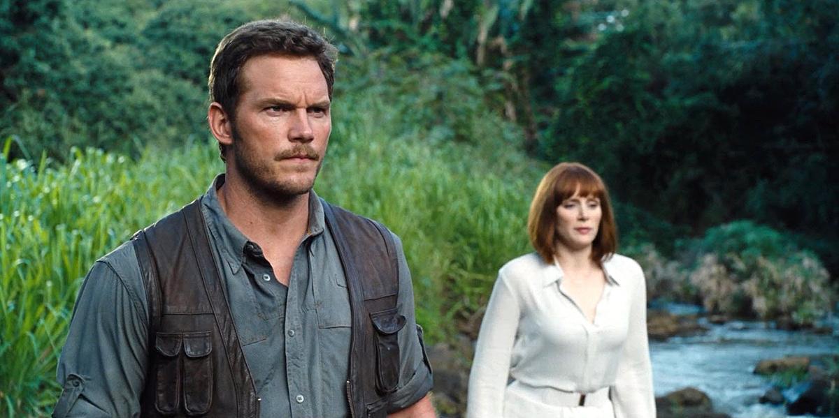 brycedallashoward-jurassicworld-04138.jpg