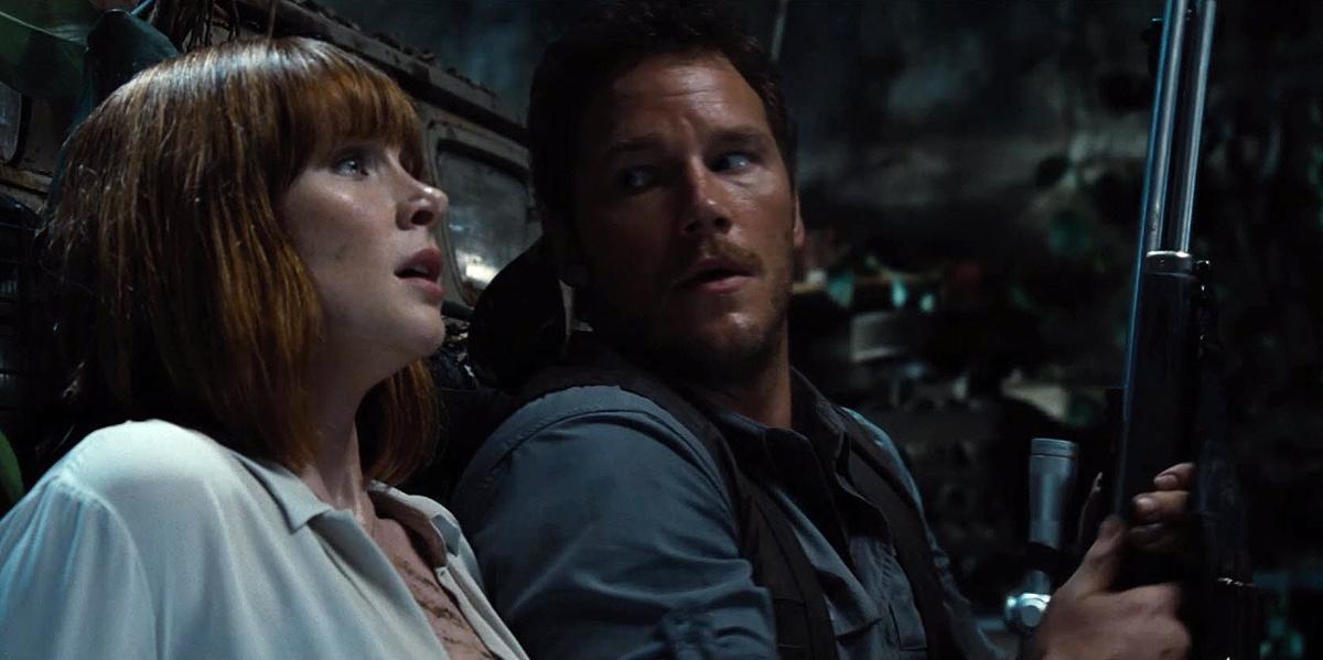 brycedallashoward-jurassicworld-04628.jpg