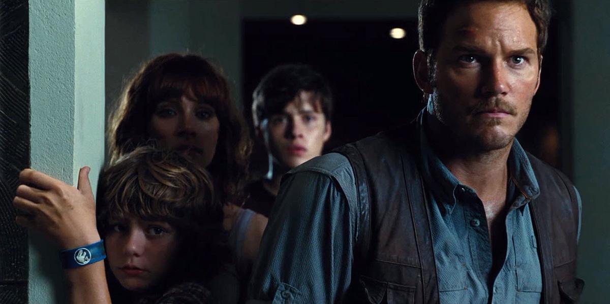 brycedallashoward-jurassicworld-06784.jpg