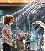 brycedallashoward-jurassicworld-00657.jpg