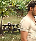 brycedallashoward-jurassicworld-01680.jpg