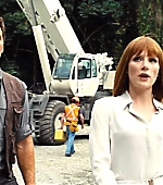 brycedallashoward-jurassicworld-01834.jpg