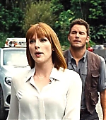 brycedallashoward-jurassicworld-01837.jpg
