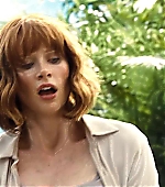 brycedallashoward-jurassicworld-05091.jpg