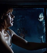 brycedallashoward-jurassicworld-05900.jpg