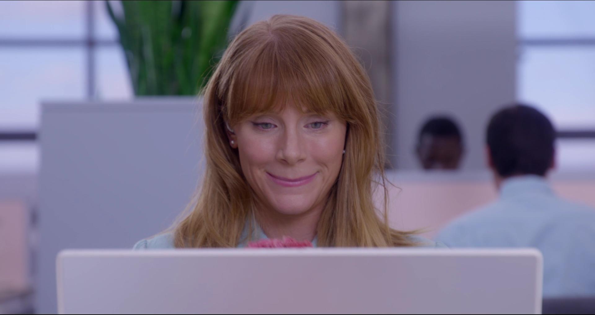 BlackMirror_28106229.jpg