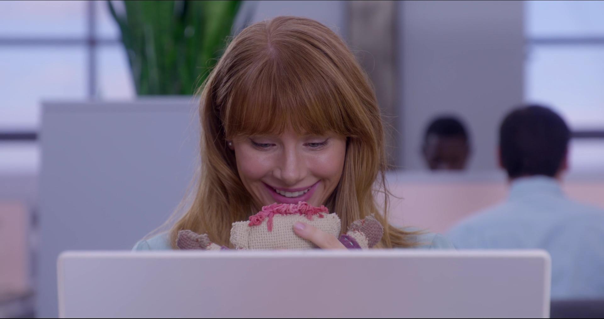 BlackMirror_28106629.jpg
