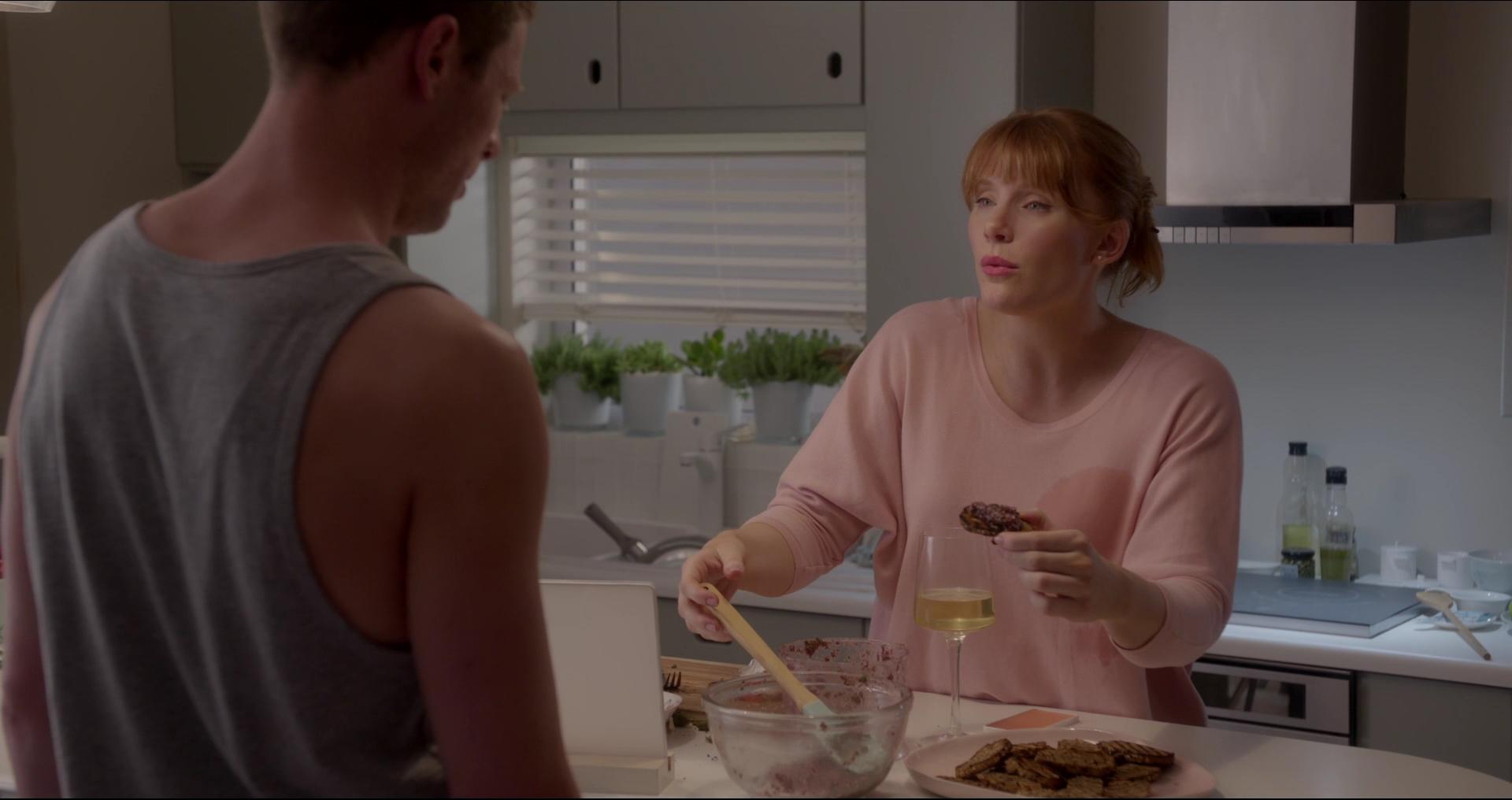 BlackMirror_28108929.jpg
