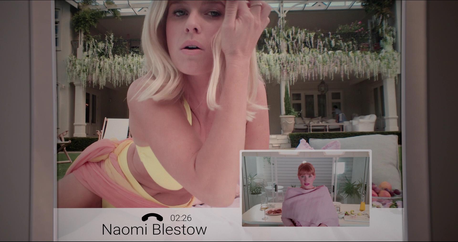 BlackMirror_28133429.jpg