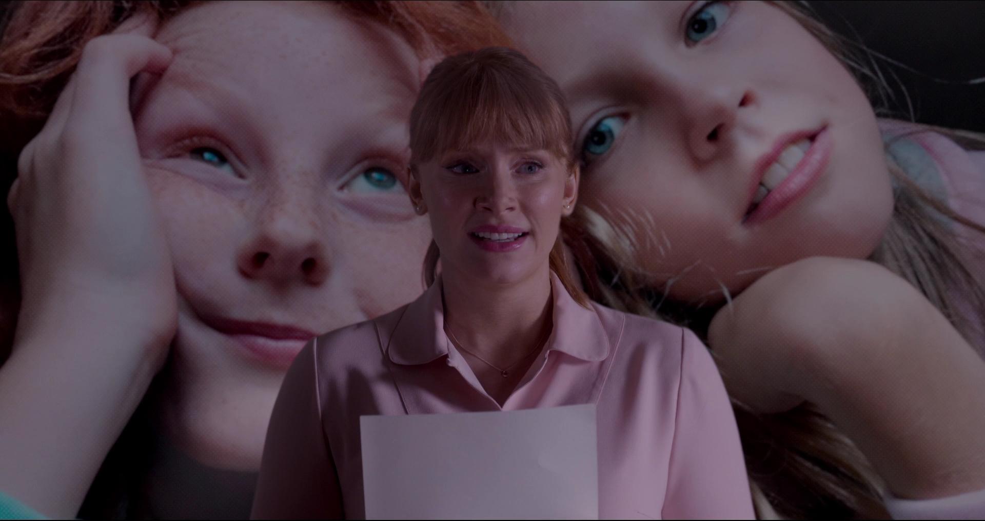 BlackMirror_28151429.jpg