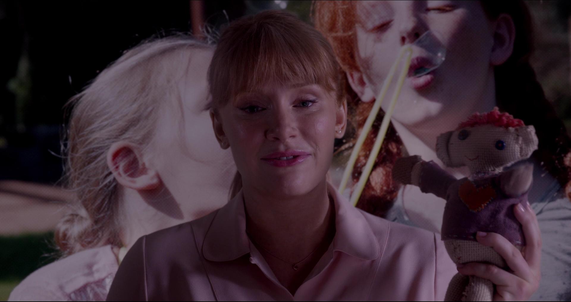 BlackMirror_28160029.jpg