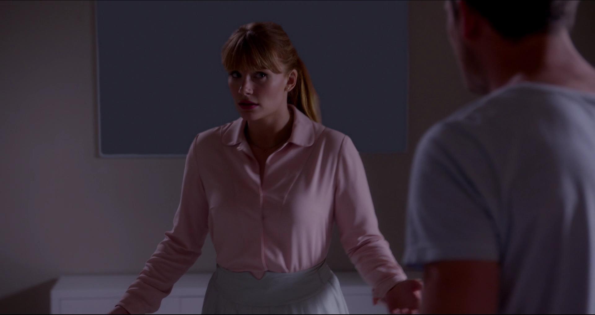 BlackMirror_28174429.jpg