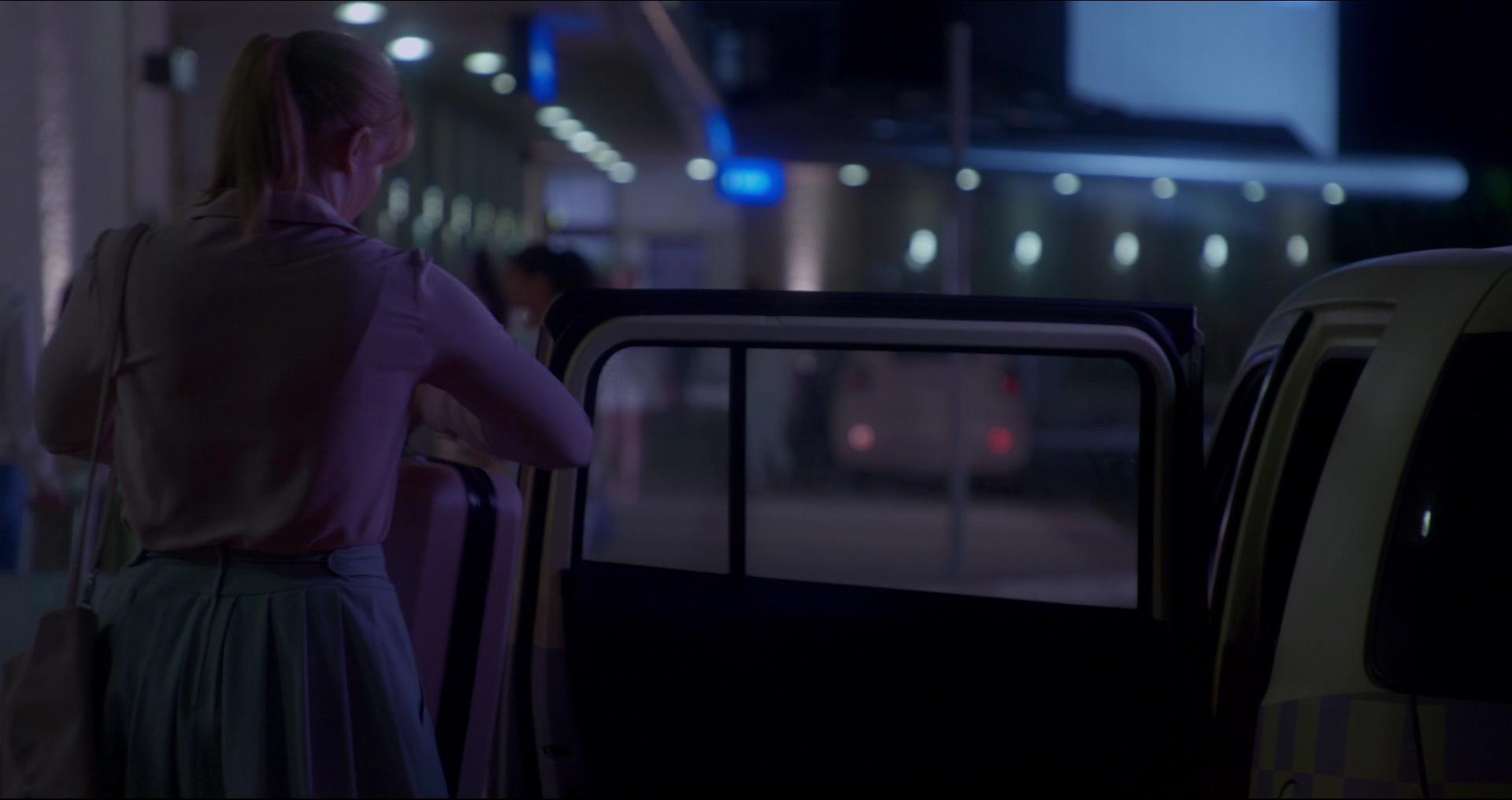 BlackMirror_28188529.jpg