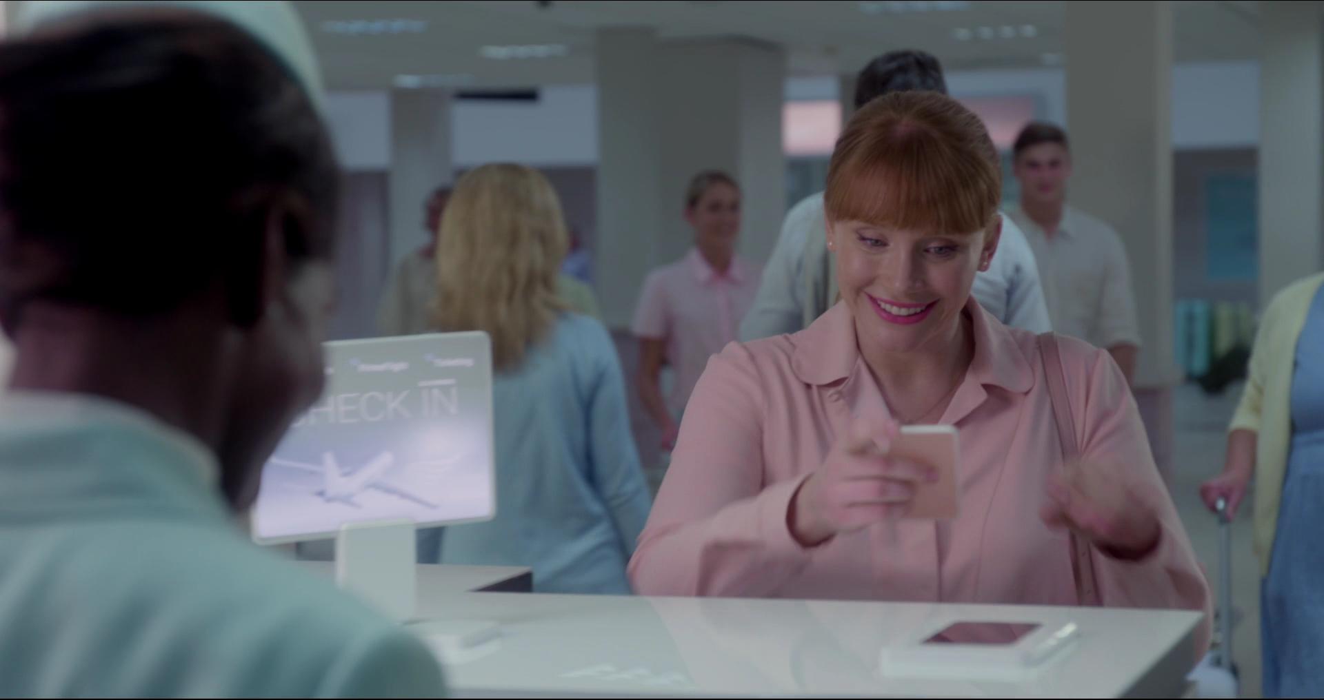 BlackMirror_28191129.jpg