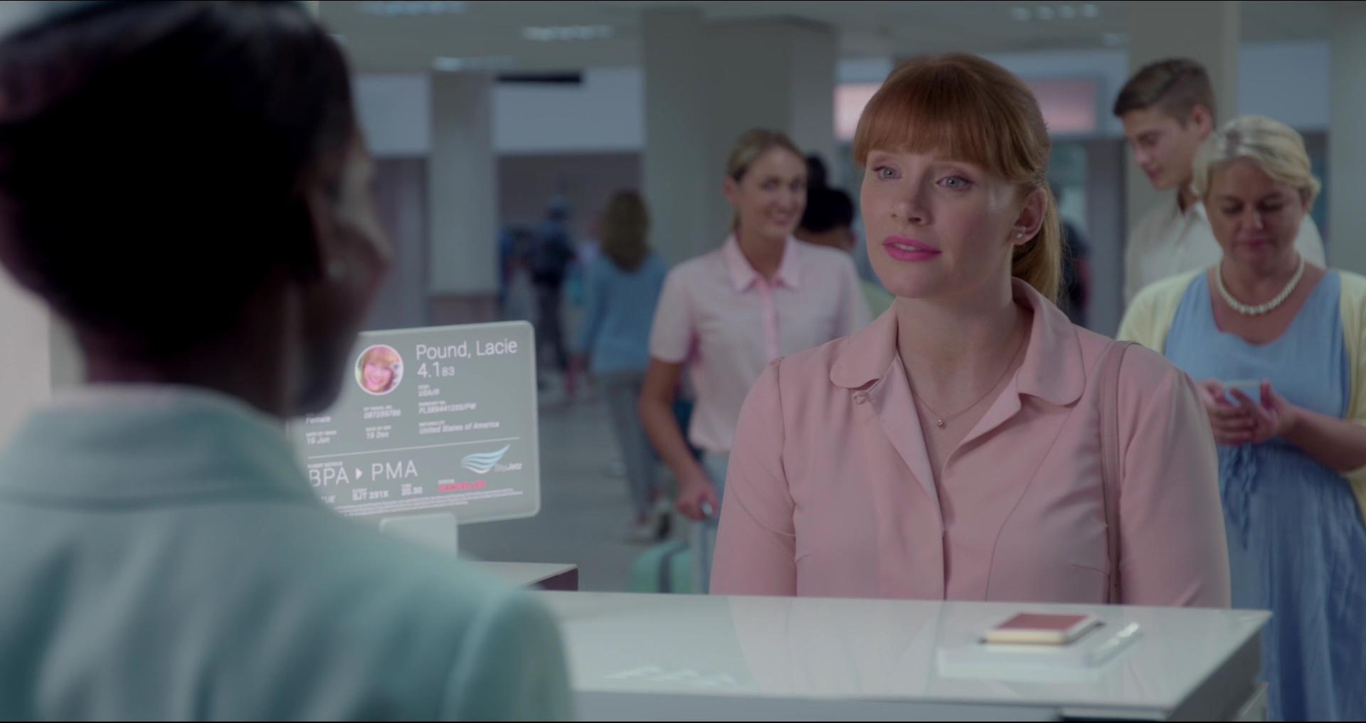 BlackMirror_28192129.jpg