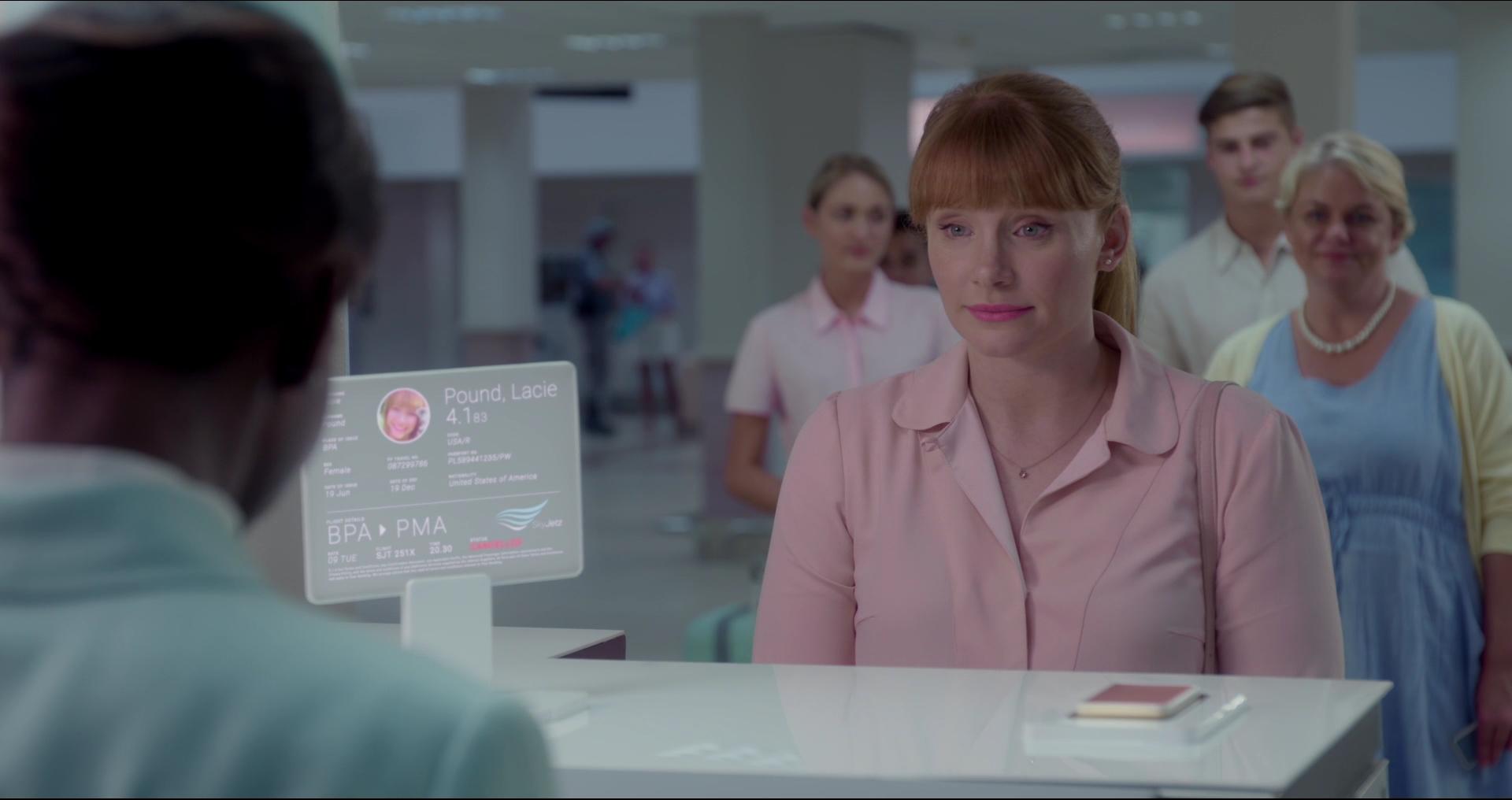 BlackMirror_28194829.jpg