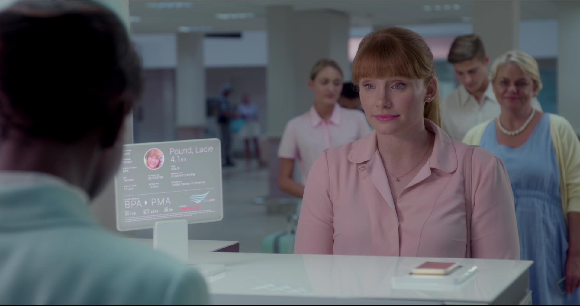 BlackMirror_28194929.jpg