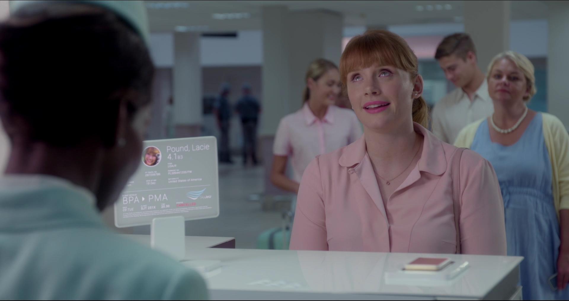 BlackMirror_28195629.jpg
