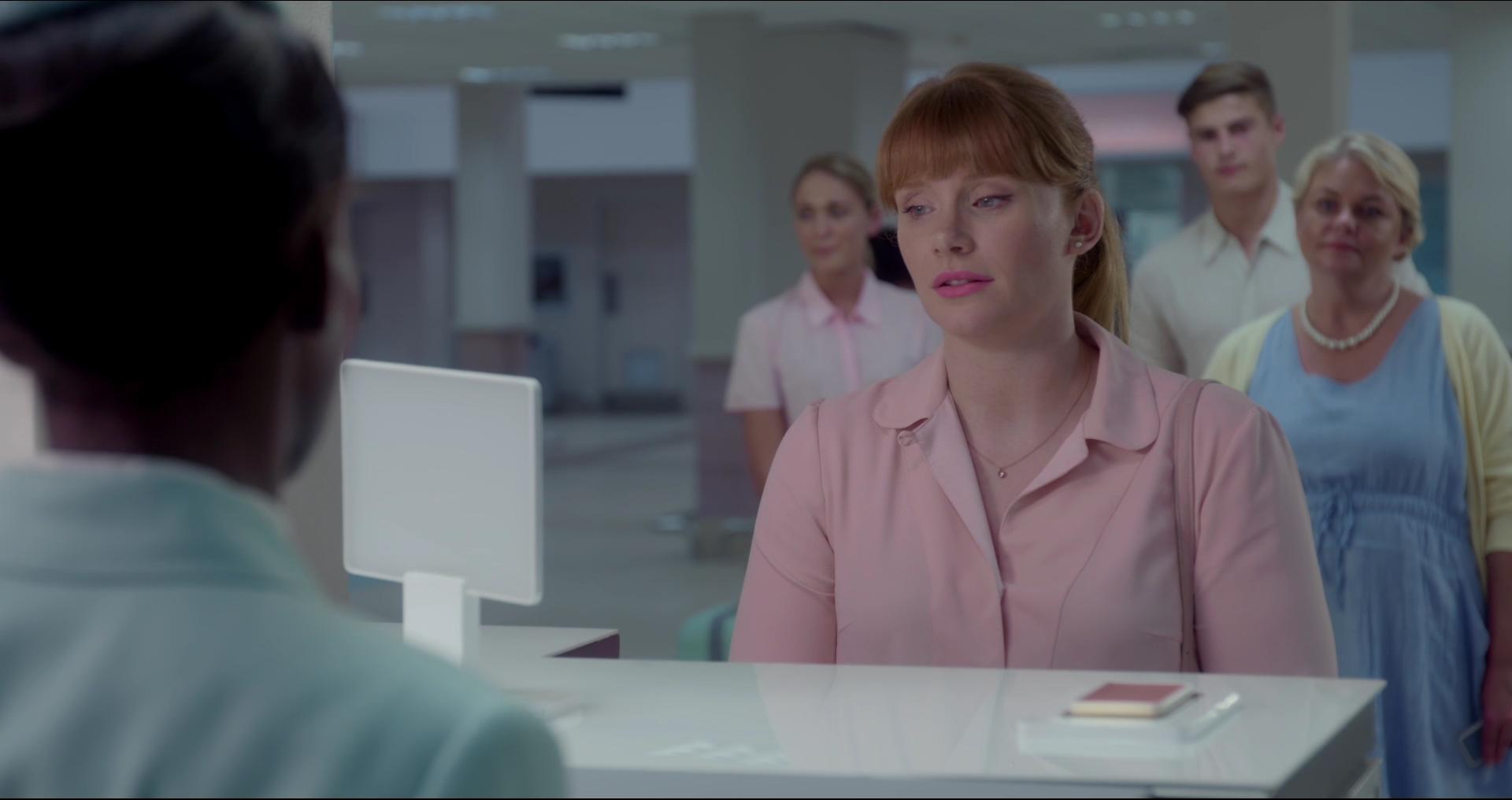 BlackMirror_28197129.jpg