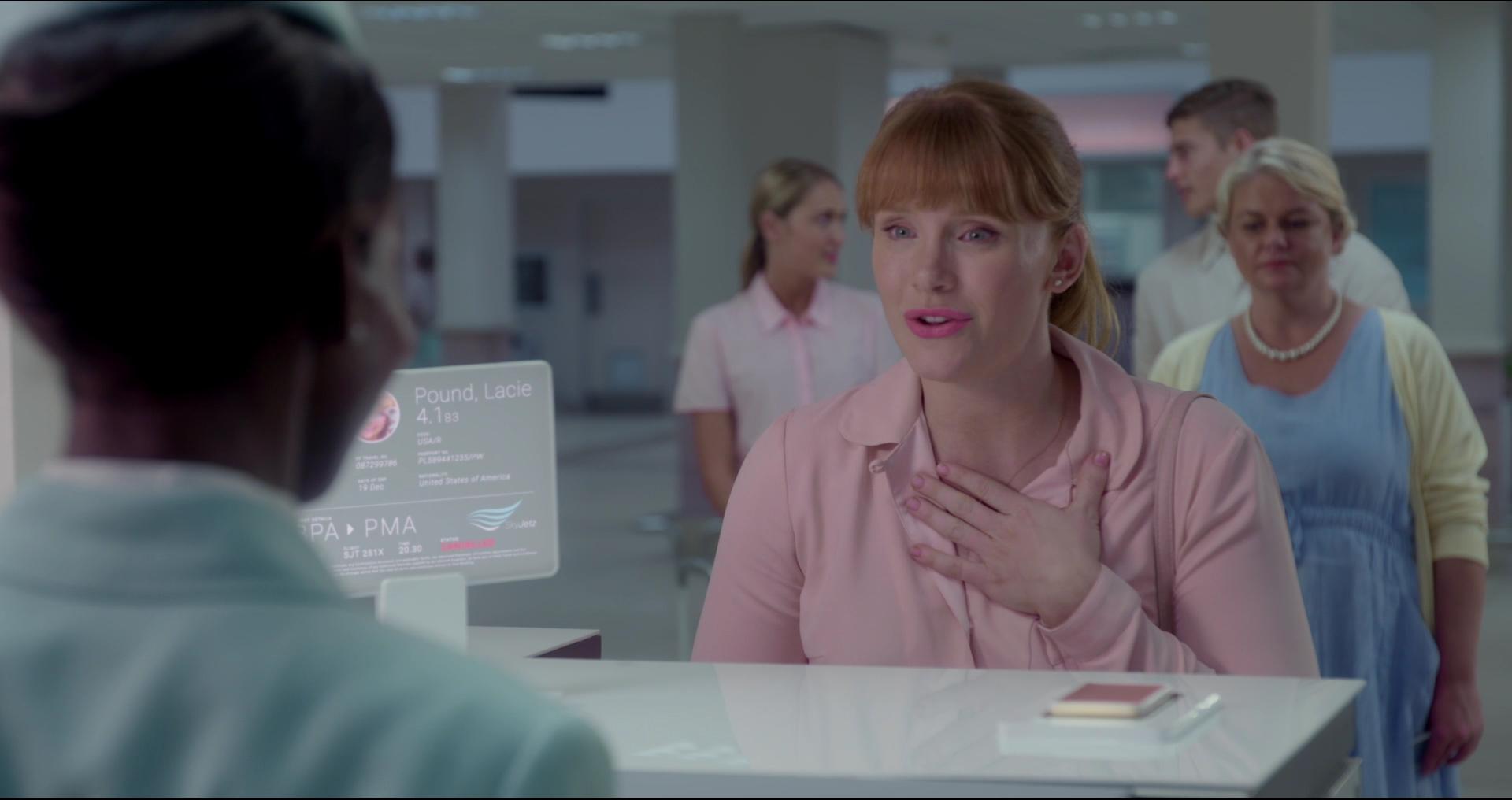 BlackMirror_28199629.jpg