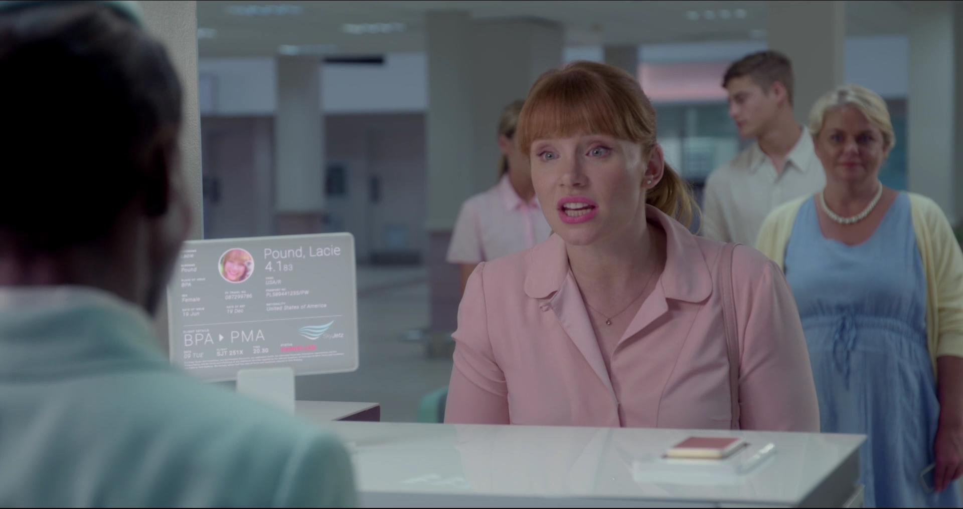 BlackMirror_28200429.jpg