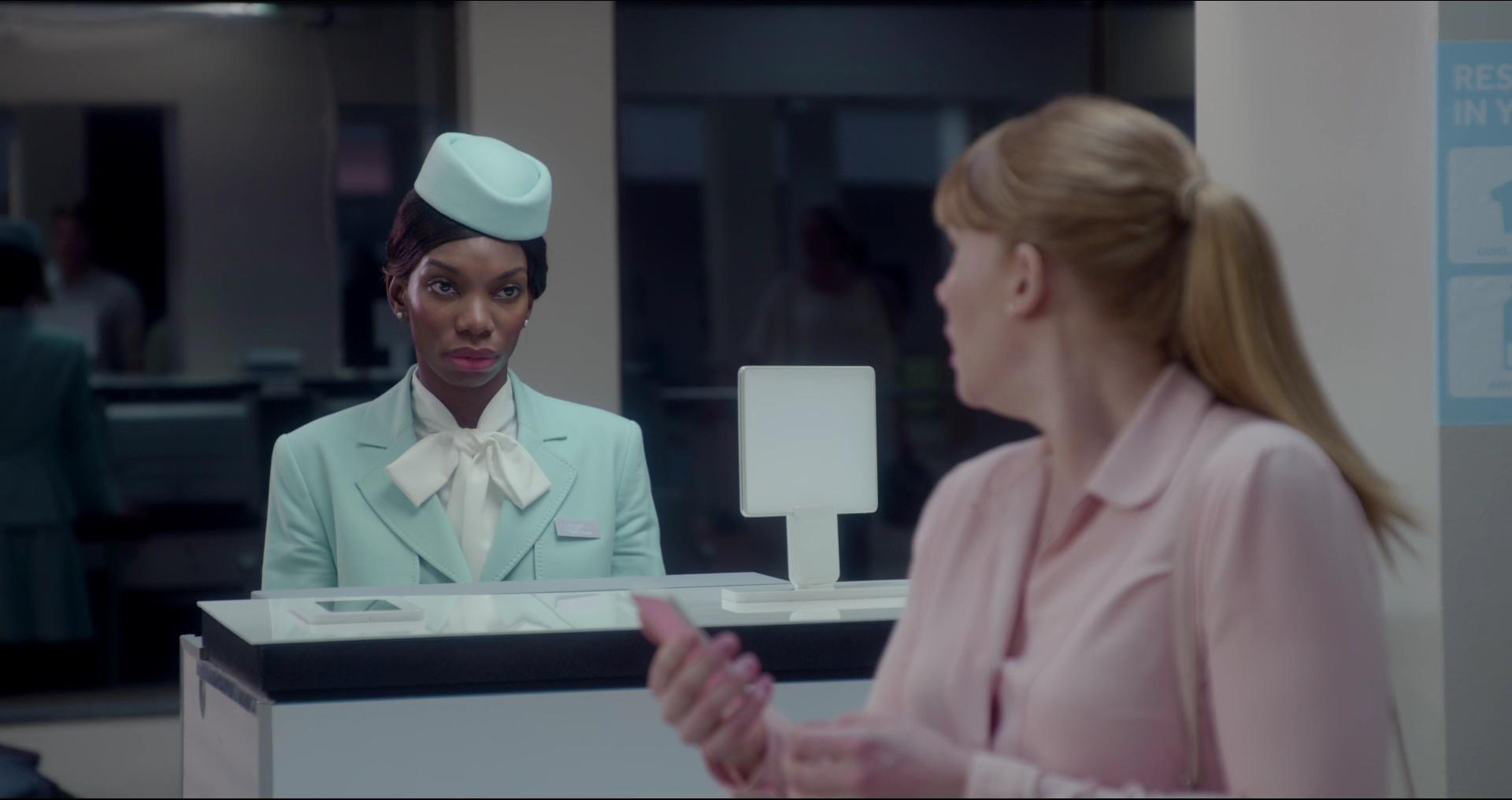 BlackMirror_28205729.jpg