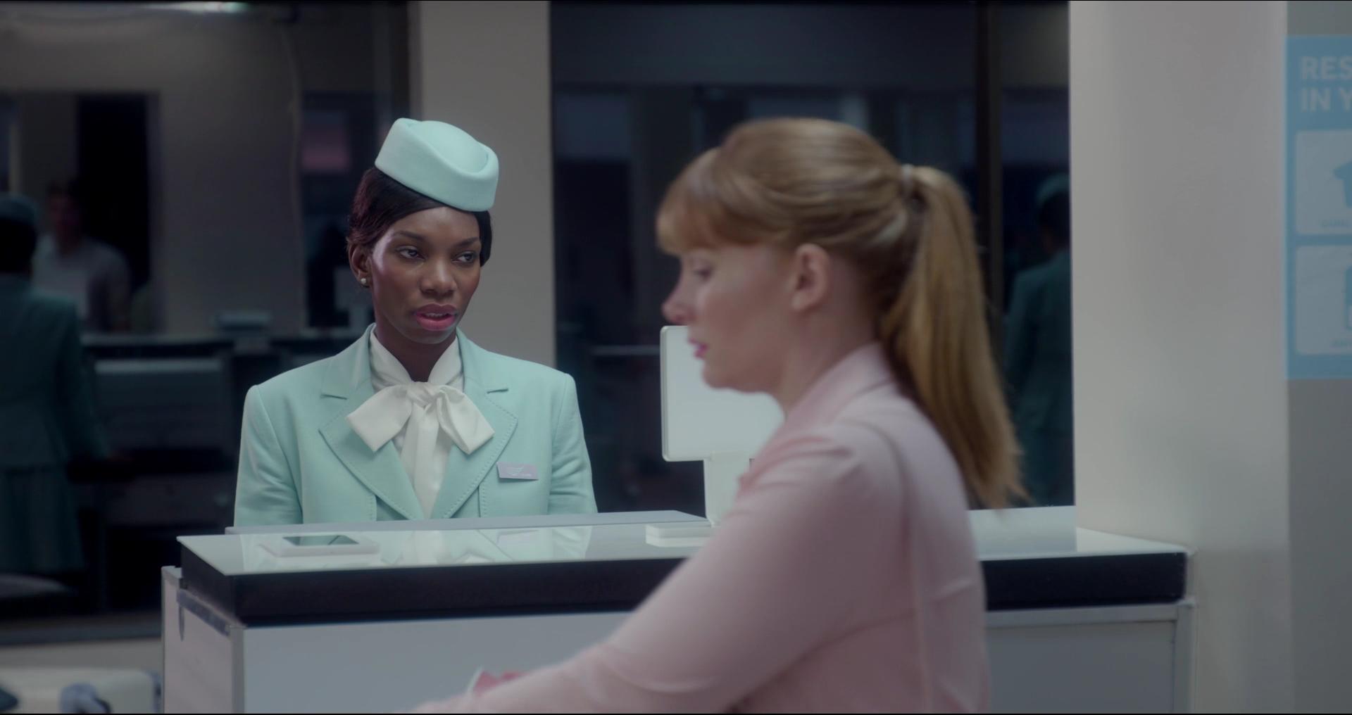 BlackMirror_28206229.jpg