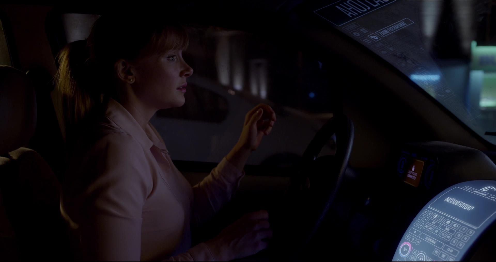 BlackMirror_28218529.jpg