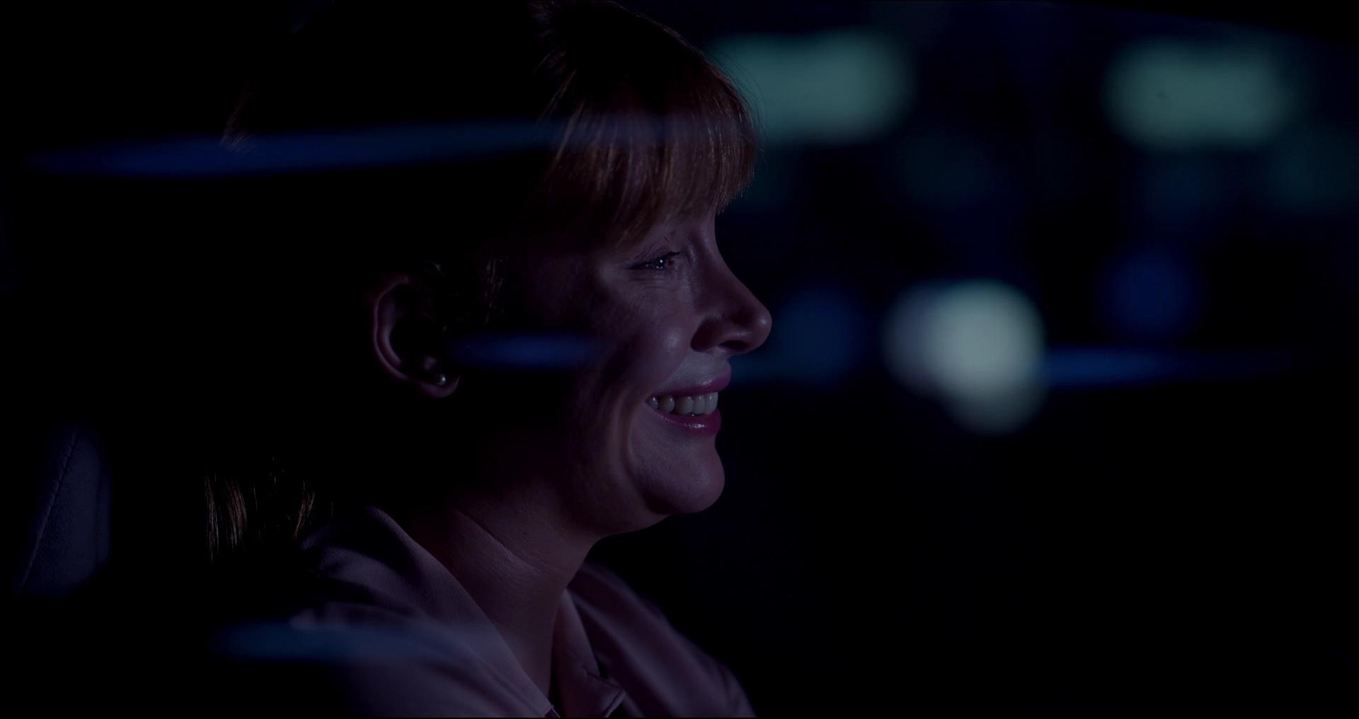 BlackMirror_28224729.jpg