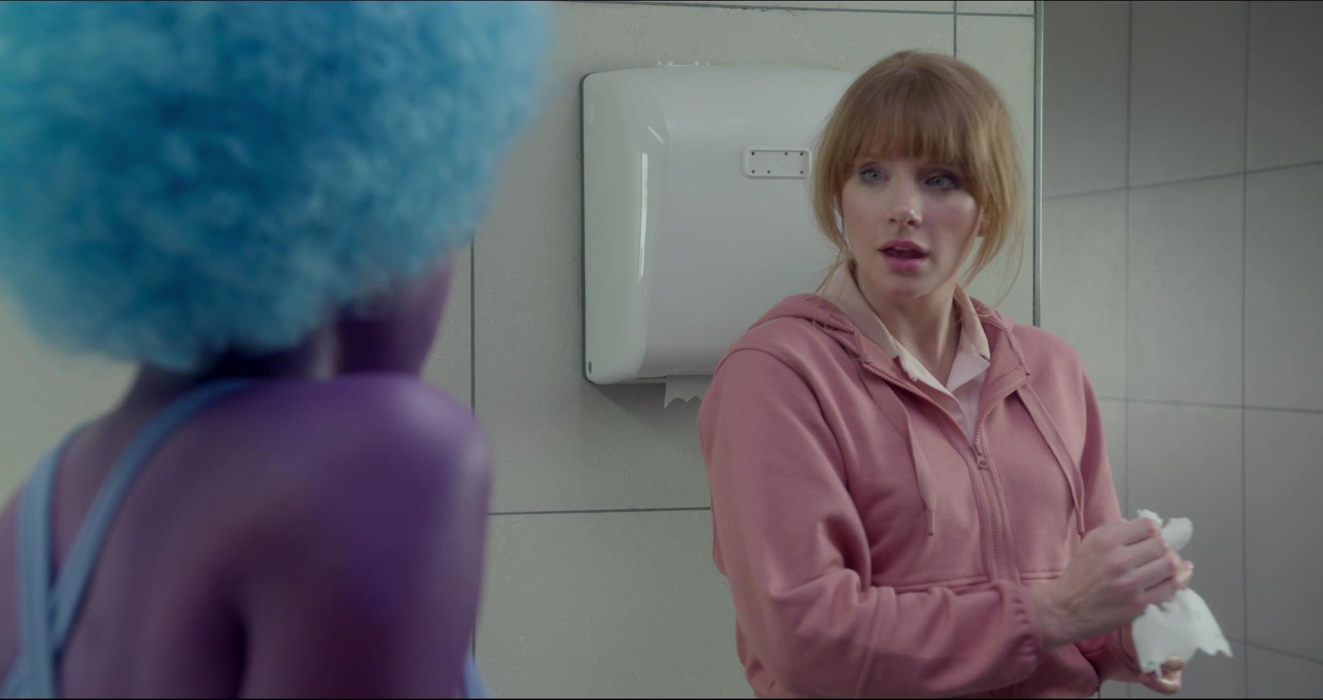 BlackMirror_28307729.jpg