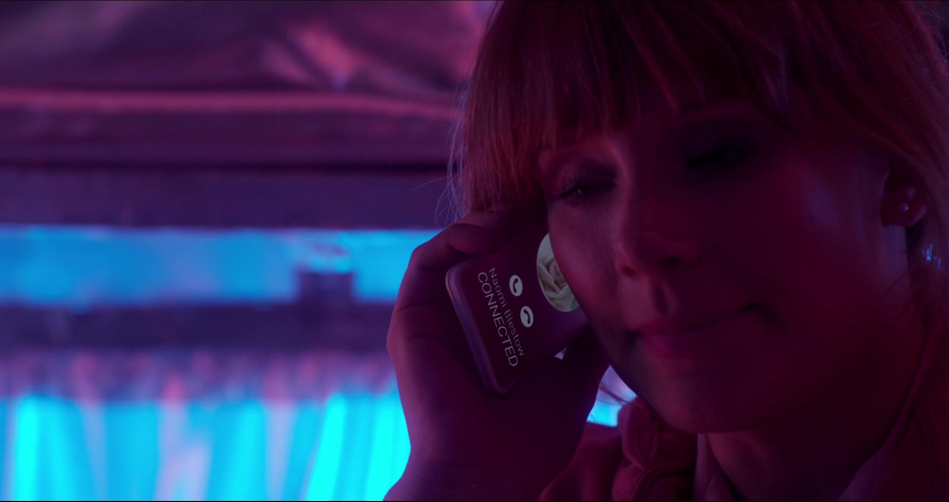 BlackMirror_28318629.jpg