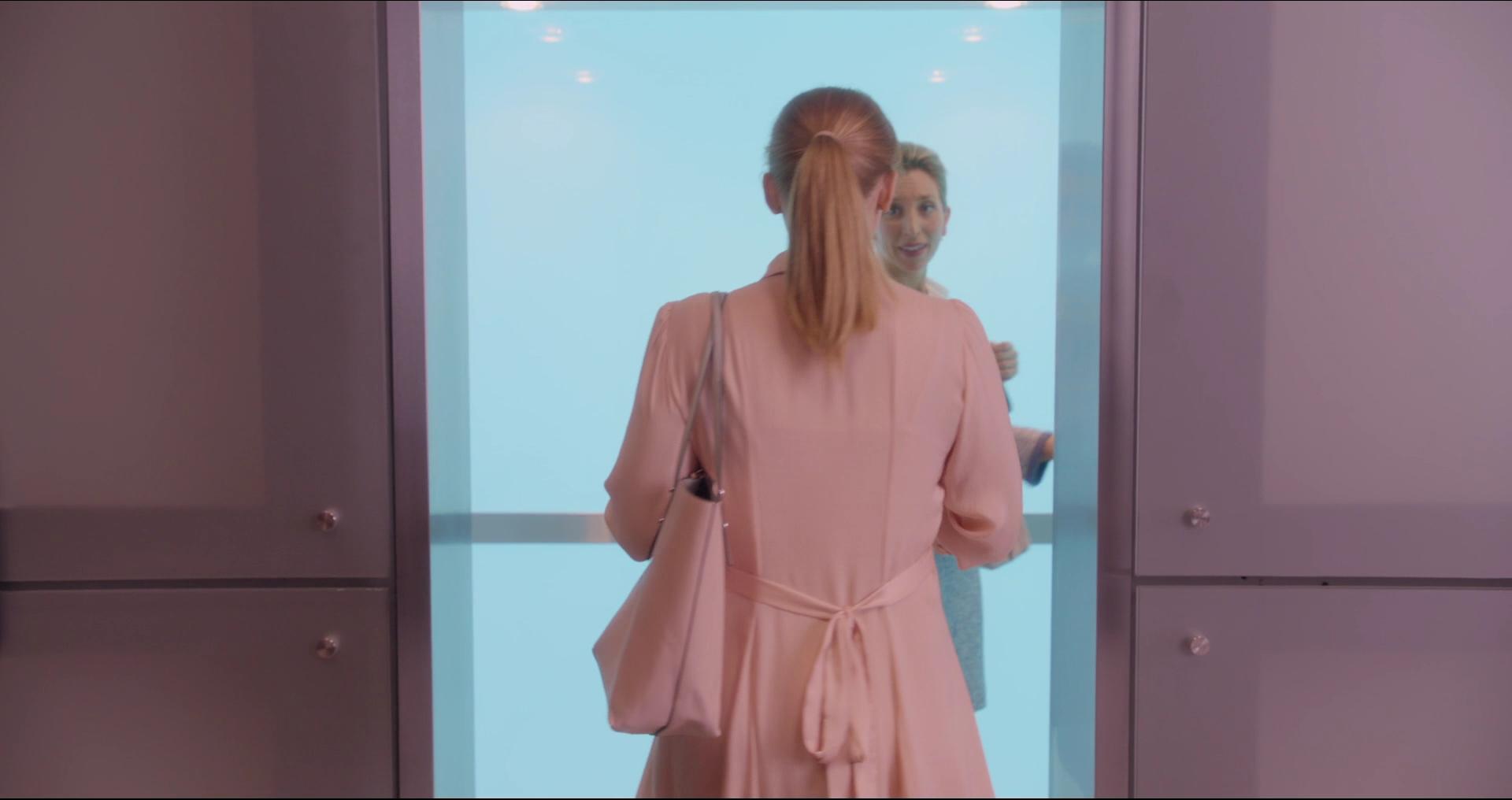 BlackMirror_2831929.jpg