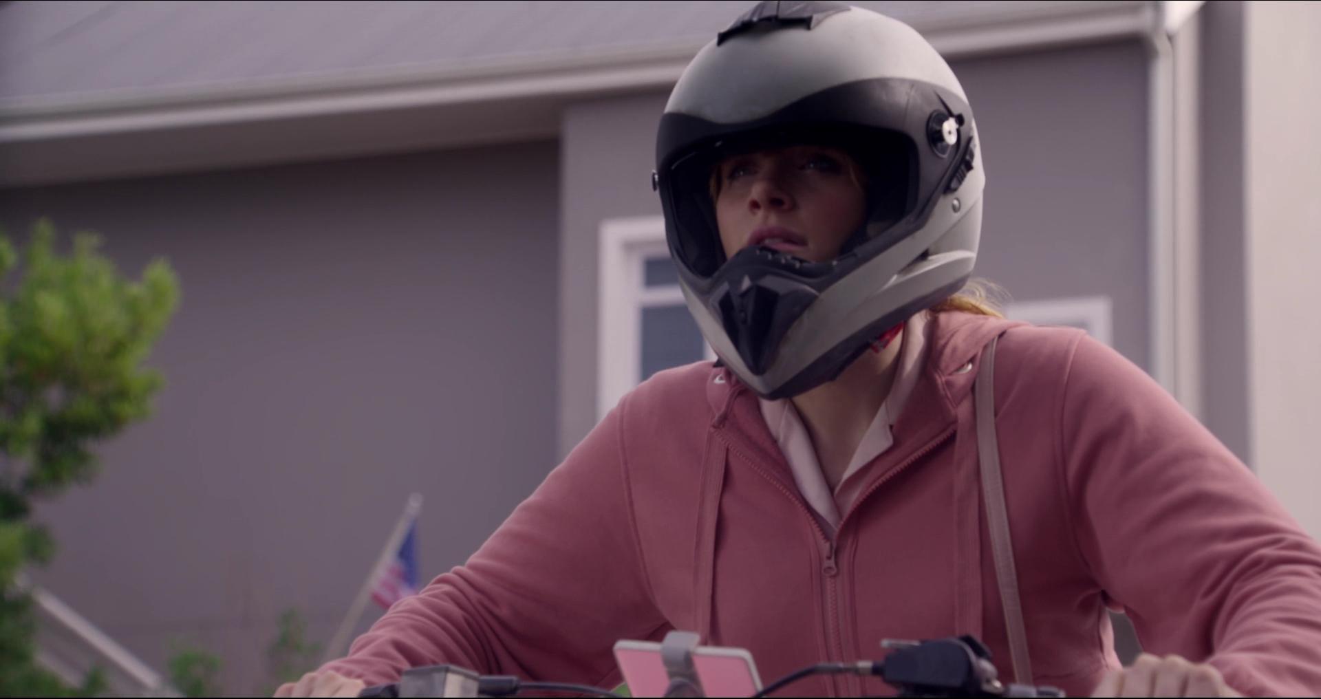BlackMirror_28330129.jpg