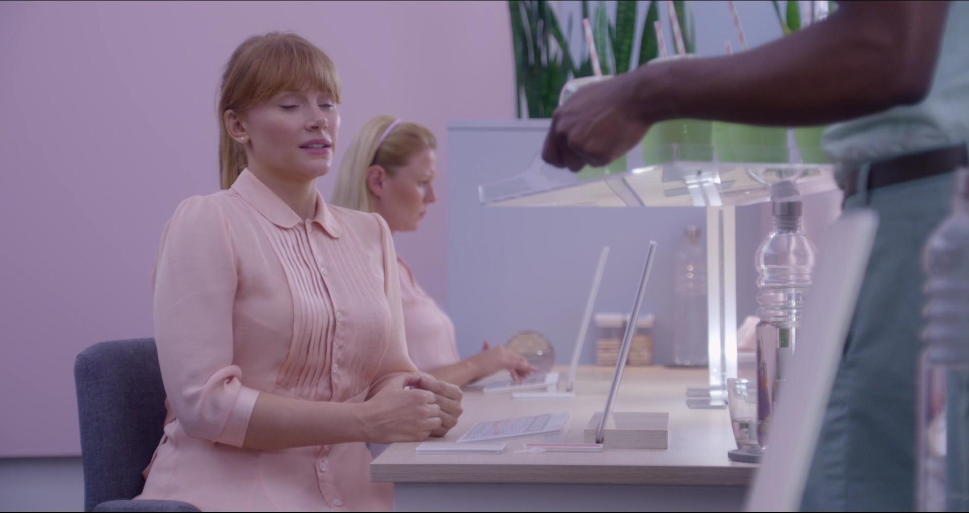 BlackMirror_2842229.jpg BlackMirror_2842229.jpg