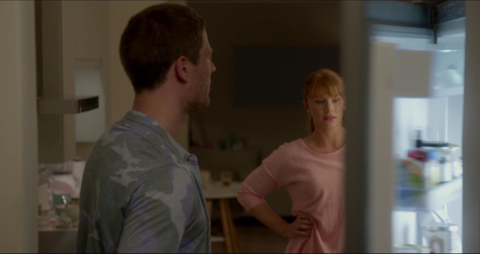 BlackMirror_2870629.jpg