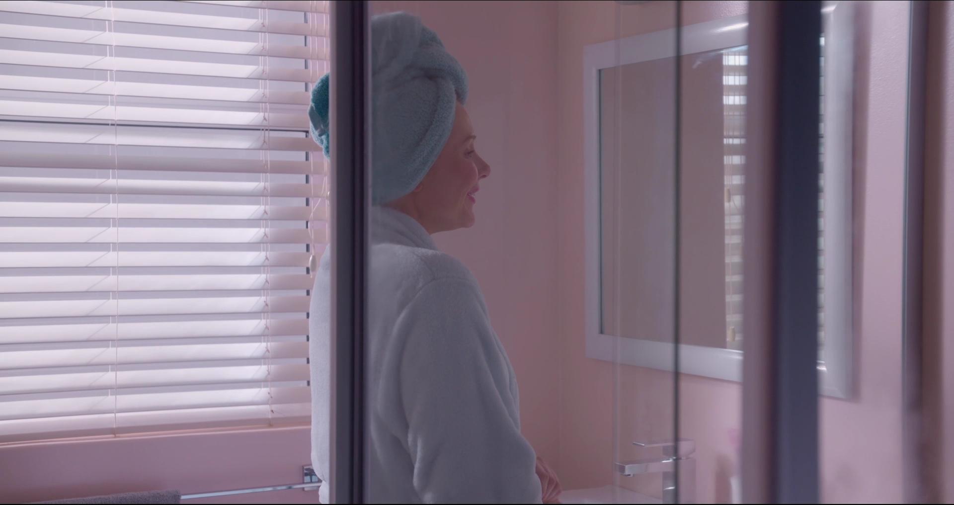 BlackMirror_287529.jpg