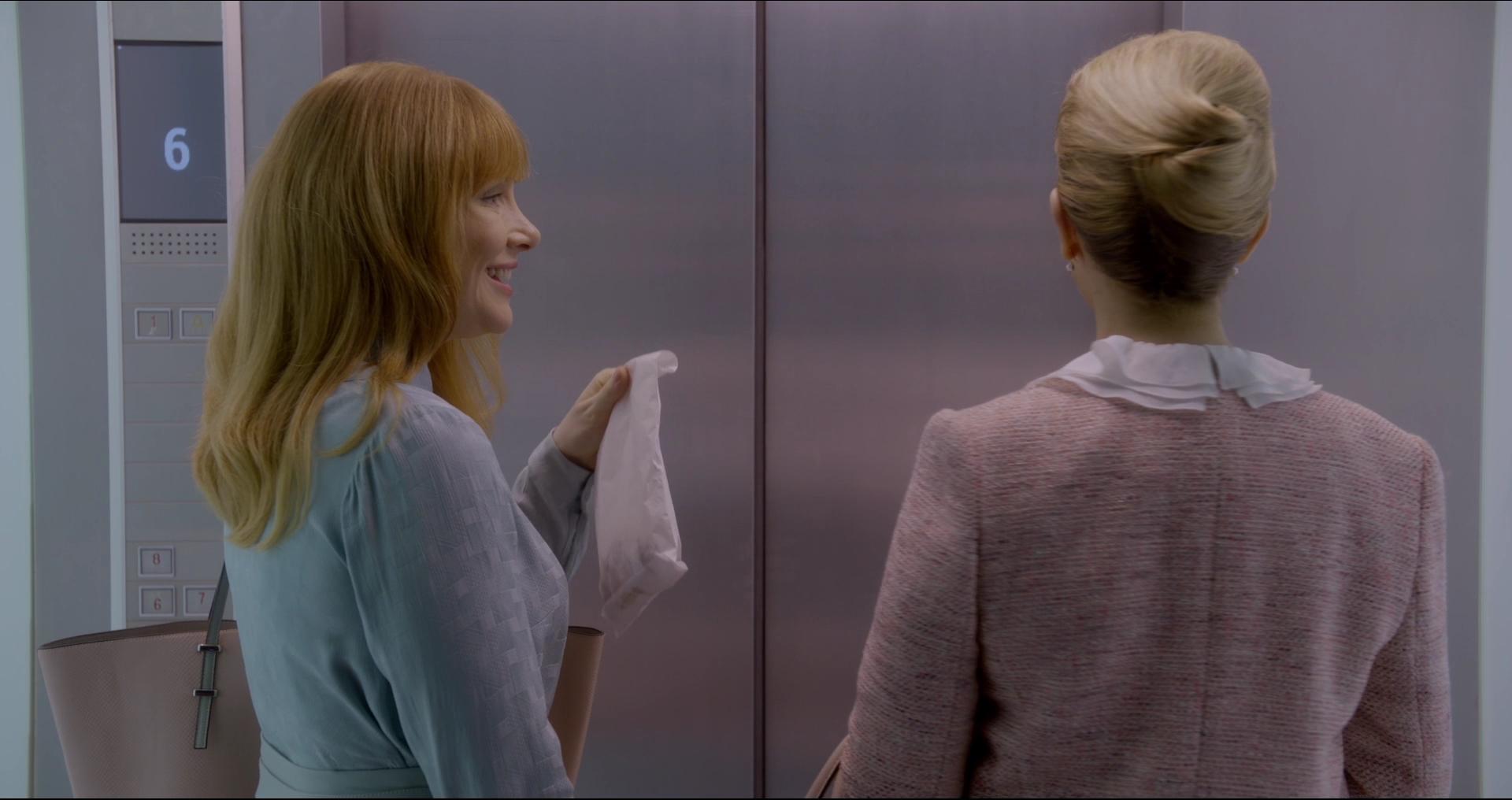 BlackMirror_2893629.jpg