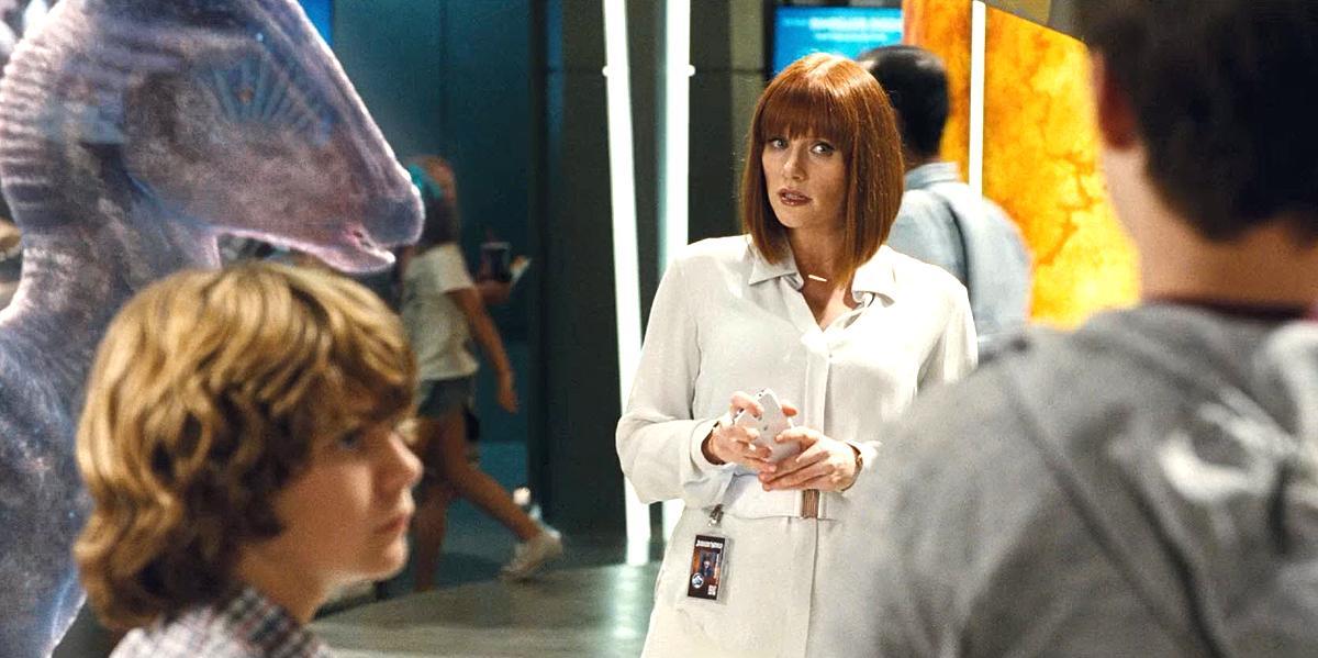brycedallashoward-jurassicworld-00703.jpg