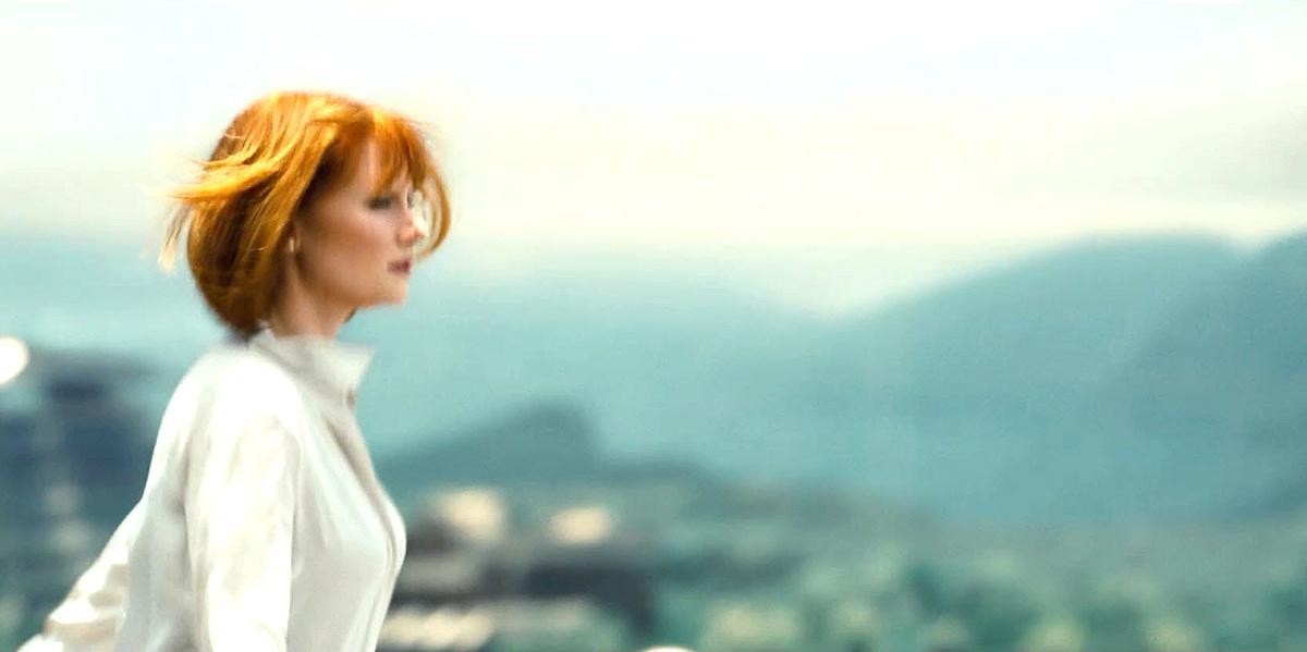 brycedallashoward-jurassicworld-00845.jpg