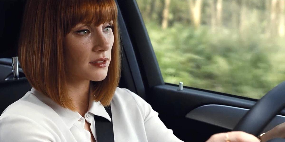 brycedallashoward-jurassicworld-01630.jpg