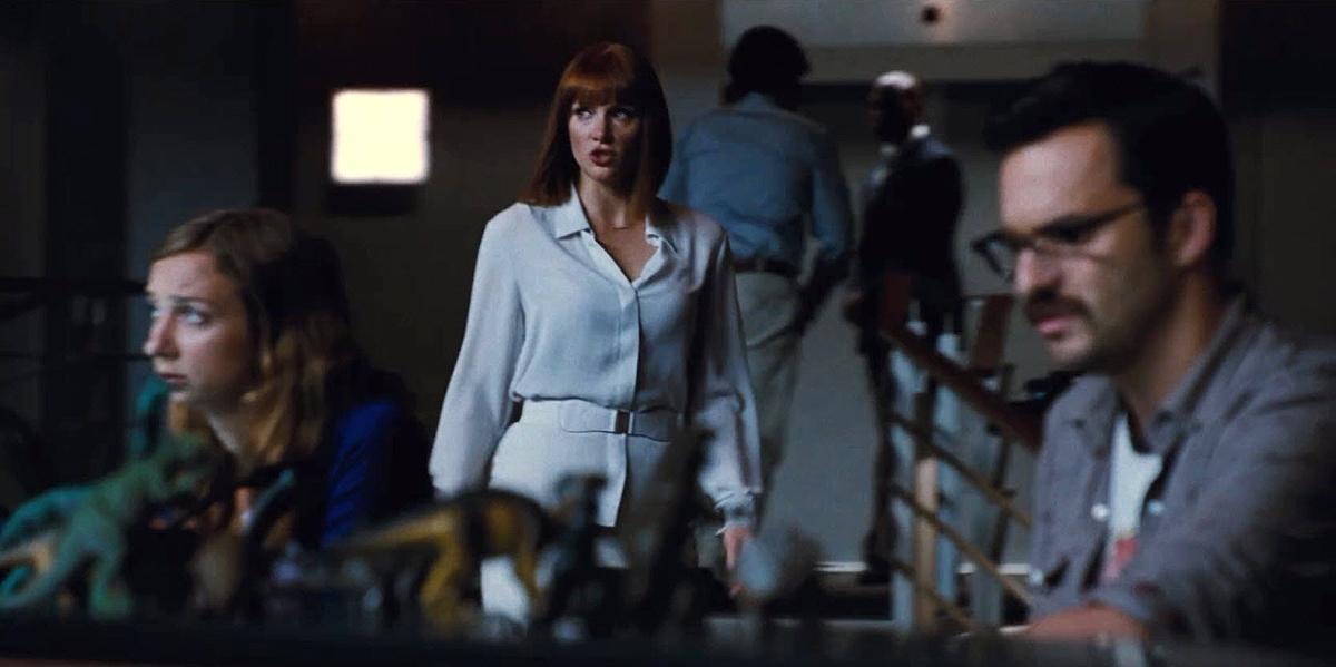 brycedallashoward-jurassicworld-02258.jpg