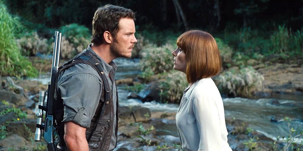 brycedallashoward-jurassicworld-04160.jpg