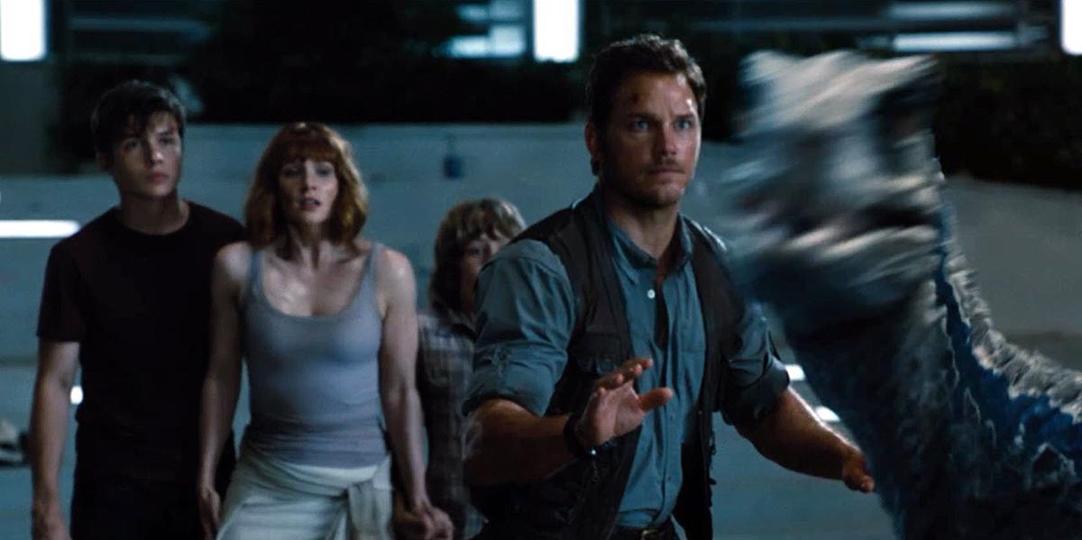 brycedallashoward-jurassicworld-06369.jpg