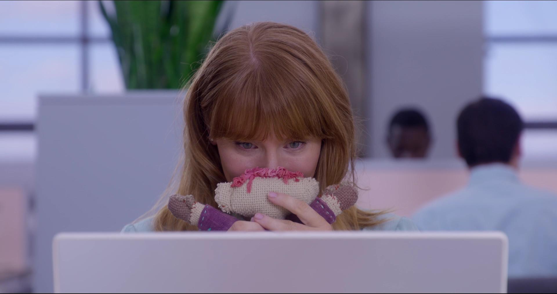 BlackMirror_28106429.jpg