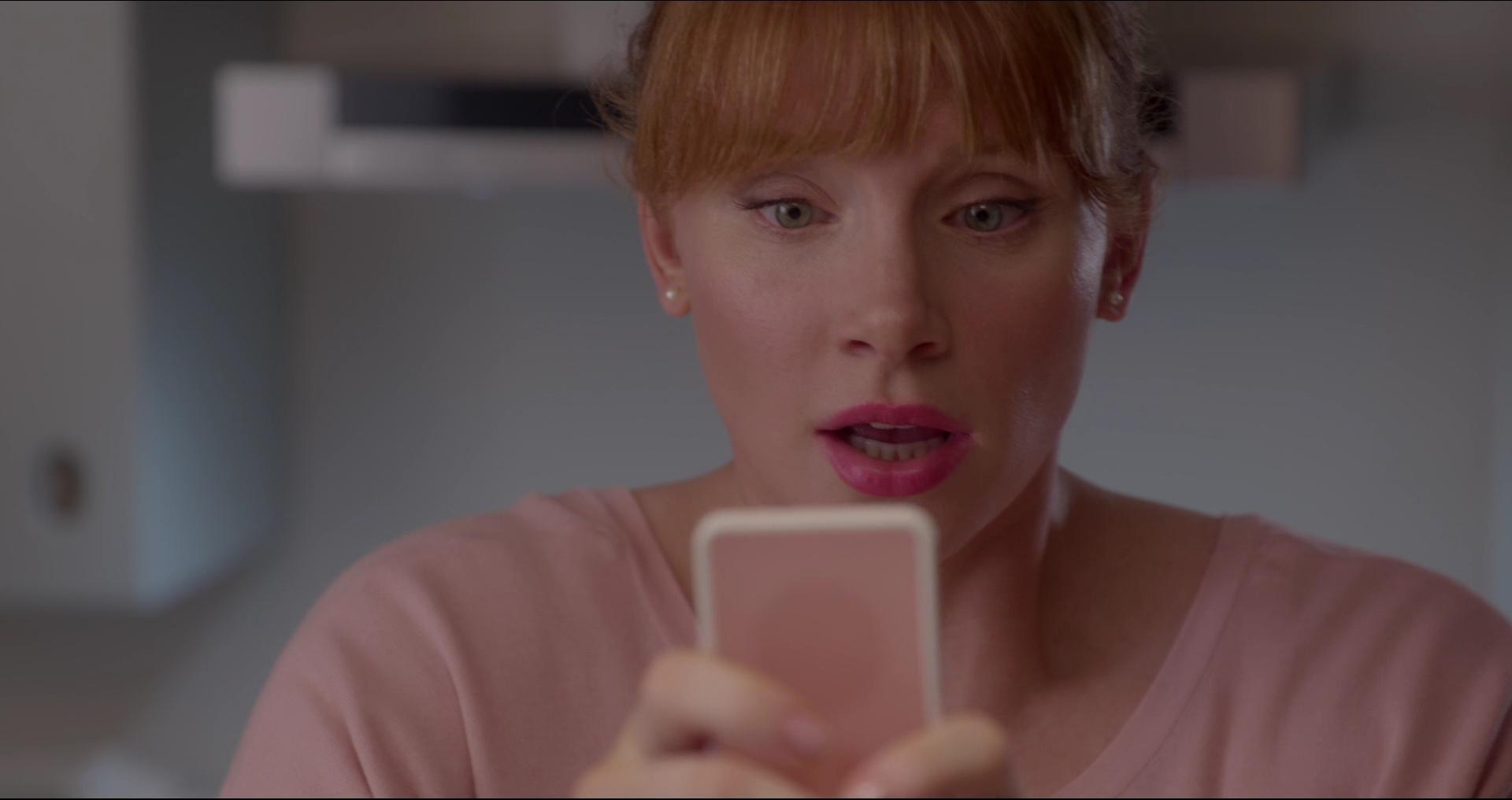 BlackMirror_28109729.jpg