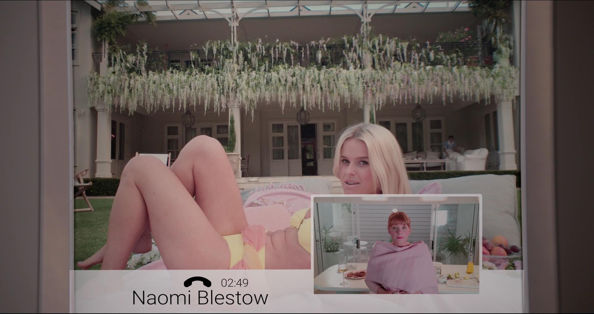 BlackMirror_28137129.jpg