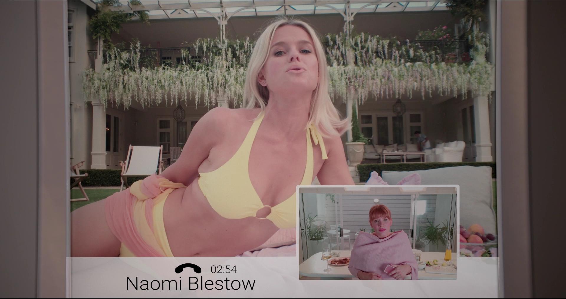 BlackMirror_28138029.jpg
