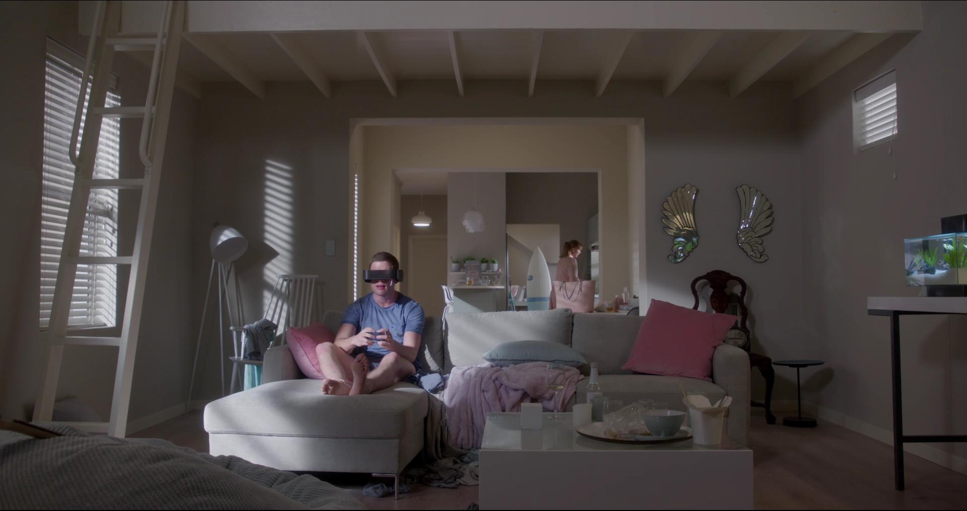 BlackMirror_2813929.jpg